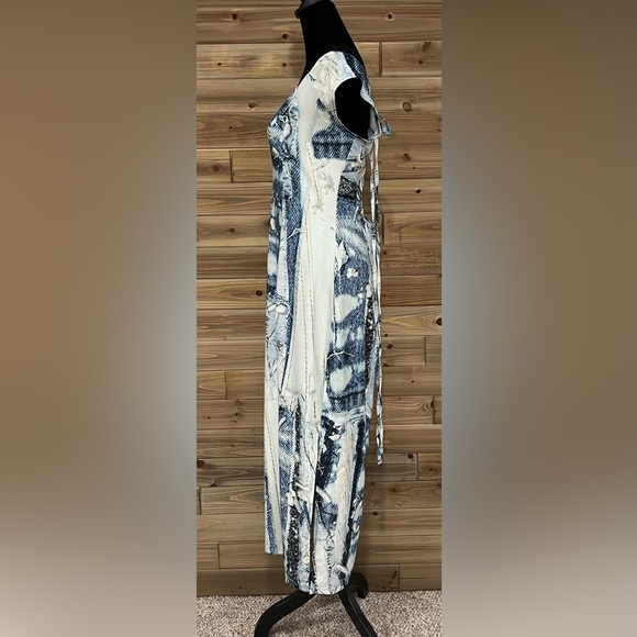 HILDUR YEOMAN The Off Shoulder Dress in Denim Patch - Picture 10 of 14